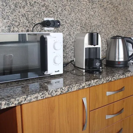Reis Apartment